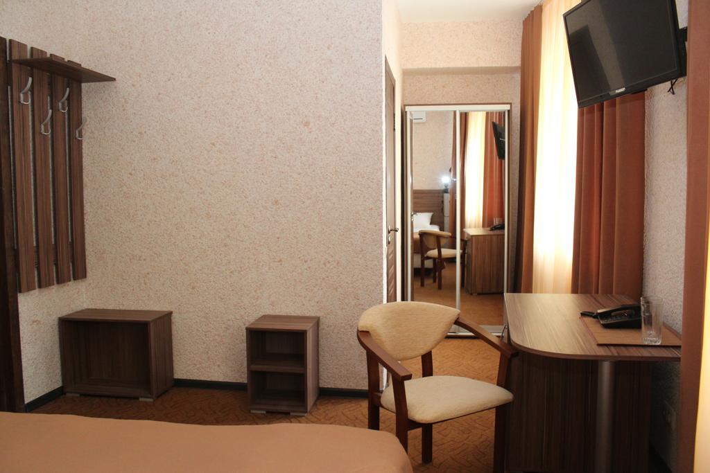 Kuban Hotel Voronyezs Kültér fotó